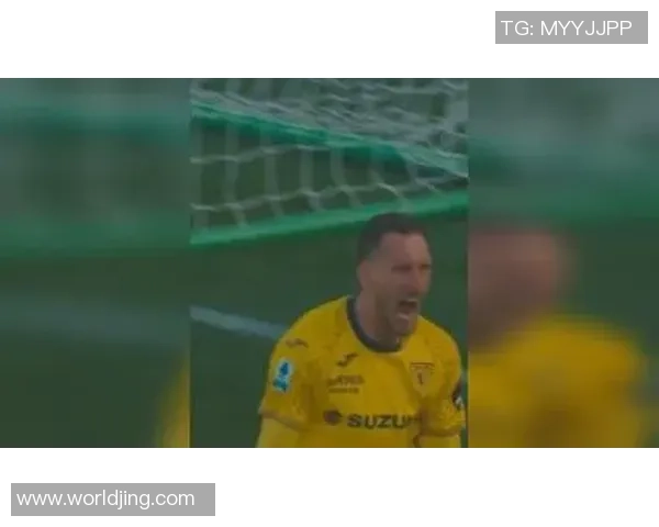 足球明星精彩瞬间与踢球视频合集尽享足球魅力与激情时刻 足球明星精彩瞬间与踢球视频合集尽享足球魅力与激情时刻