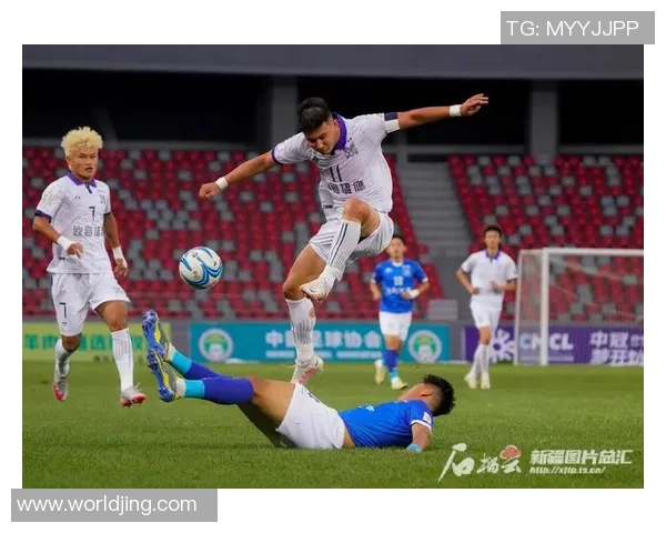 陈丽独家分享足球心得与技巧助你提升球技的全方位指南 陈丽独家分享足球心得与技巧助你提升球技的全方位指南